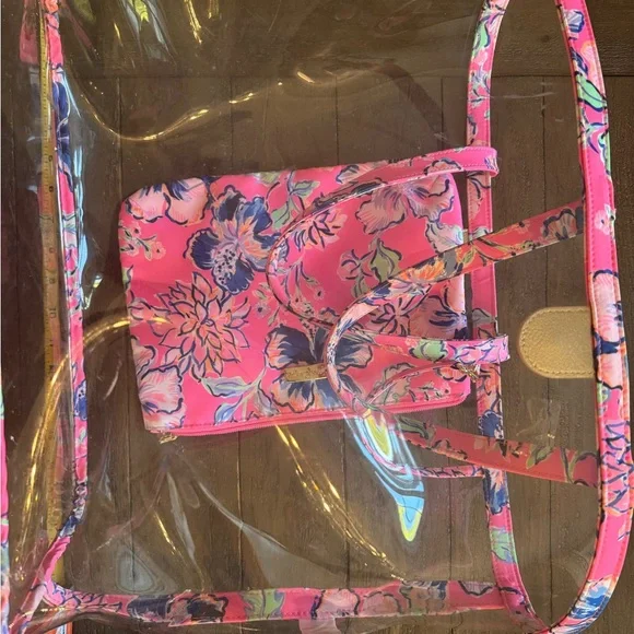 Lilly Pulitzer Kendyl Tote Bag clear with small bag inside - Picture 3 of 10